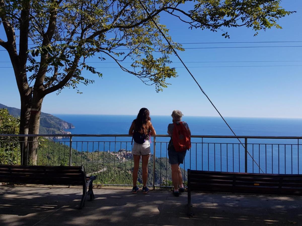 Vitis Vitae Vernazza, San Bernardino 5 Terre Buitenkant foto